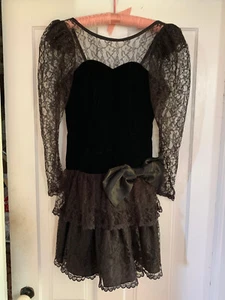 Vtg 80s Lace Velvet Goth Party Dress Sz S Prom Steppin Out USA Black Big Bow - Picture 1 of 9