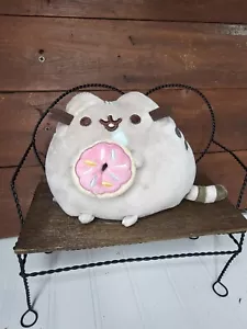 Gund Pusheen Cat 6" Stuffed Plush Animal Toy Gray With Pink Donut New Squishy - Picture 1 of 6