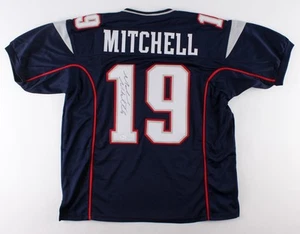Malcolm Mitchell Signed Patriots Jersey (JSA COA) Super Bowl LI Champion W.R. - Picture 1 of 5