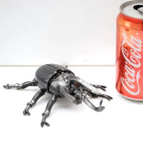 Käfer (klein) Metall Skulptur, Geschenk für Mama, Geschenk für Sie, Wow Arbeit Tag Geschenke - Bild 1 von 13