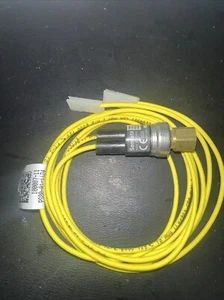 Sensata PS80-01-1124 590-416 Pressure Switch 100087-11 - Picture 1 of 4