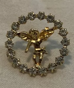 Vintage Angel Cherub Encircled By A Ring Of Clear Rhinestones Lapel Pin - Foto 1 di 4