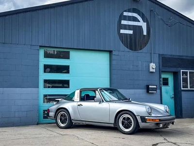 1983 Porsche 911 SC 2dr Targa Coupe - Image 1 of 4