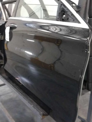 2015 Mercedes-Benz C-Class Front Right Door Black 4DR SED 102K Miles - Изображение 1 из 4