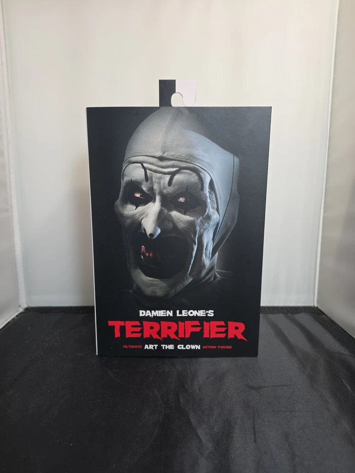 NECA Terrifier Ultimate "Art The Clown" Action Figure NECA Horror Figure