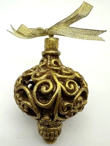 Four (4) Ornate Cut-Out Gold Colored Resin Ornaments 5” Long x 3.25” Wide - Picture 1 of 3