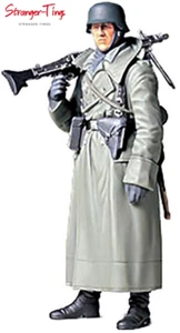 Tamiya German Machine Gunner (Greatcoat) Modellbausatz - Bild 1 von 1