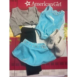 American Girl Puppe 2 in 1 Schlittschuh Outfit - Schlittschuhe hellblau Samt süß! - Bild 1 von 11