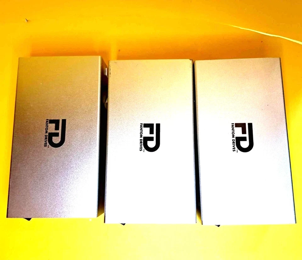 LOT OF 3x FANTOM DRIVES MDE2000 G-FORCE MEGADISK 2TB EXTERNAL HARD DRIVE SILVER - Image 1 of 4