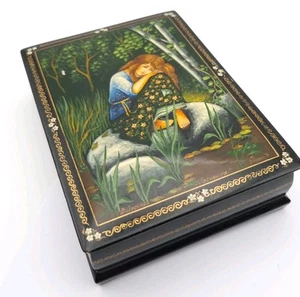Caja de Laca Rusa Palekh Niña Bosque Firmada 14 X 10 cm De Colección - Imagen 1 de 13