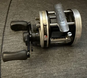 Abu Garcia Ambassadeur Baitcasting Fishing Reel (High Speed Retrieve) - Picture 1 of 6