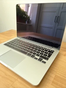 Macbook Pro Retina (anfang 2015) 13 zoll 8GB RAM - neue Batt - 1TB SSD - A1502 - Afbeelding 1 van 13