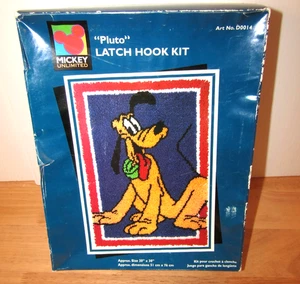 VTG Disney Christmas Latch Hook Rug Kit Sealed "Pluto" Caron Made USA  20"x30" - Picture 1 of 10