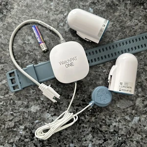WatchPAT ONE Home Sleep Apnea Test (HSAT) Kit Itamar Medical Usado Una Vez - Imagen 1 de 3
