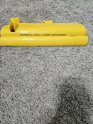 Genuine Dyson DC07 Yellow Brush Housing Assembly Part # 905443-01 EUC - Image 1 of 2