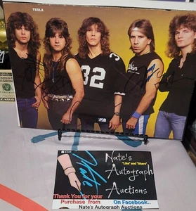 Tesla Band All 5 Original Members signed Autograph Magazine Page RARE #7 - Picture 1 of 1