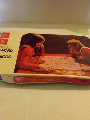 1975 Selchow Righter Scrabble Crossword Game for Juniors Edition 4 PICS COND.... - Image 1 of 4