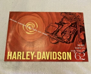 1962 Harley Davidson Models Motorcycle Magazine Brochure - Nice! - Picture 1 of 3