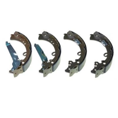 Genuine Delphi LS2039 Rear Axle Brake Shoes Set For Toyota Fortuner Hilux VII - Image 1 of 3