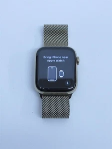 Apple Watch Series 6 GPS 44mm Gold Aluminium GPS/LTE GP3126369 - Bild 1 von 8