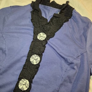 Camiseta Top Estilo Blazer Azul Abotonado NEON BUDDHA Nueva Algodón Volantes Elastizada Nueva con Etiquetas - Imagen 1 de 12