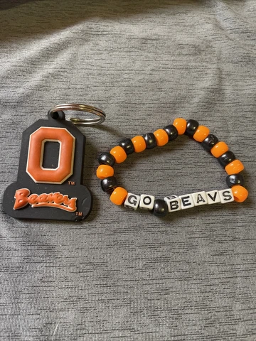 Oregon State Beaver Rayco Keychain & Bracelet H.M. Team Oregon Football Beavers Cover