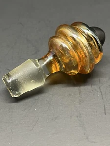 Bottle Stopper Beehive Shaped Glass Perfume/Cruet 3.5 in X 1.75 in Amber Vintage - Picture 1 of 7