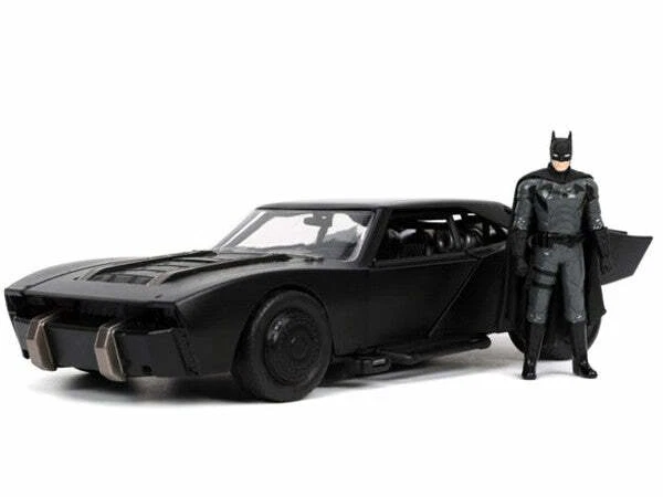 The Batman (2022) Movie Batmobile & Batman Figure 1:24 Scale Diecast Model Black - Image 1 of 4