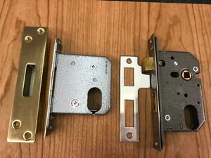 Oval Cylinder Mortice Sashock & Deadlock cases - Picture 1 of 3