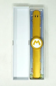 MARIO Super Nintendo World GOLD Power Up Band Limited Edition + Switch amiibo - Picture 1 of 5
