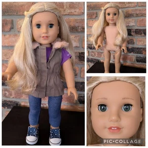 Muñeca American Girl 2021 Niña del Año Kira Bailey Ojos Verdes Cabello Rubio Ondulado - Imagen 1 de 13
