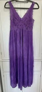 Vintage Shadowline Purple Lace Bodice Nylon Nightgown Women’s Small #31737 - Picture 1 of 7