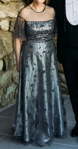 Tadashi Shoji Mother Of The Bride Gown Size 8 - Picture 1 of 2