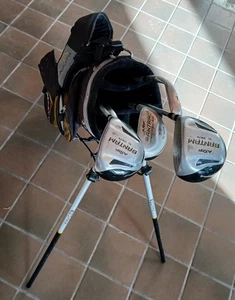 Age 10-14 golf club set, complete: 6 clubs, bag, balls, tees by AMF - Picture 1 of 19
