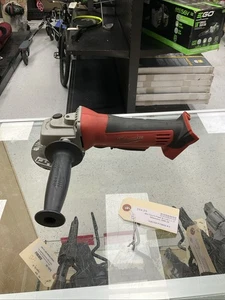 Amoladora angular inalámbrica Milwaukee 2680-20 4-1/2" 18V (solo herramienta) 226354 - Imagen 1 de 6