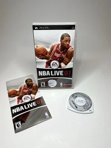 NBA Live 07 PlayStation PSP Game, Complete CIB w/ Manual 2007 - Picture 1 of 5