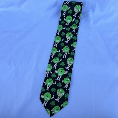 Frescas Botas Blancas Verde M&M's Día de San Patricio Poliéster Hombre Novedad Corbata Cuello Foto 1 de 4