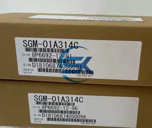1pcs New In Box Yaskawa servo motor motor 100w SGM-01A314C - Picture 1 of 1