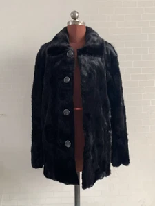 Black mink coat with real fur; medium length. - Picture 1 of 7