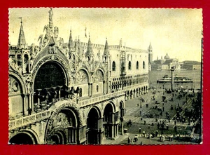 CARTOLINA - VENEZIA - PIAZZA SAN MARCO VIAGGIATA - Picture 1 of 1
