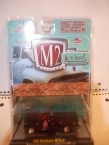 M2 machines 1951 Studebaker 2B Truck mint on card 250010 - Picture 1 of 4