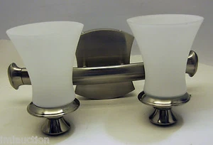 5262BN Hinkley Lighting Amherst Two Light Bath Fixture Brushed Nickel 7 1/2" - Picture 1 of 3