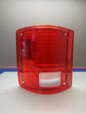 5965775 73-87 new GM driver side tail lamp chevy pick up c10 20 30 k10 20 30 - Image 1 of 2
