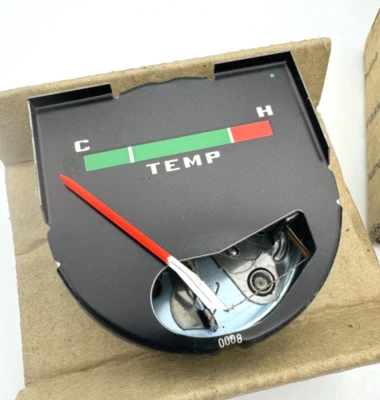 OEM VOLVO VDO 140 144 142 145 164 Water Temperature Gauge 683902 VINTAGE NOS - Image 1 of 4