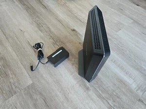 NETGEAR Nighthawk AC1900 C7000V2 Modem & Wi-Fi Router, DOCSIS 3.0 - Picture 1 of 3