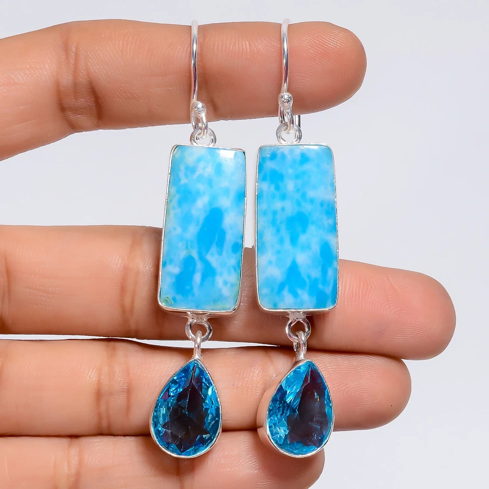 Pendientes colgantes hechos a mano de plata 925 con piedras preciosas de topacio azul Larimar 2,7" ARE-5497 Foto 1 de 1
