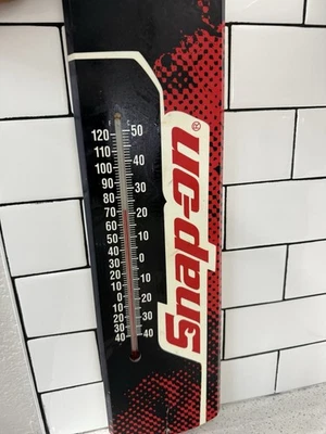Snap On New Wall Thermometer Small Crack On Bottom - Image 1 of 4
