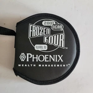 Estuche de transporte CD de recuerdo Frozen Four 2001 Torneo de hockey universitario de la NCAA - Imagen 1 de 3