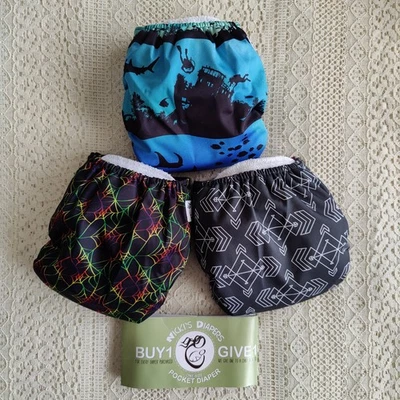 Pocket Cloth Diapers, Fleece Lining & Insert by Nicki's Diapers. OS, 7-25 LBS - Image 1 of 4