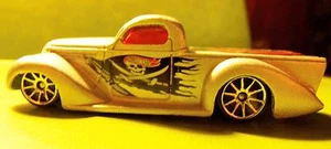 Hot Wheels Super Smooth Boulevard Buccaneers Truck w/Pirate HTF Matey!!! - Picture 1 of 6